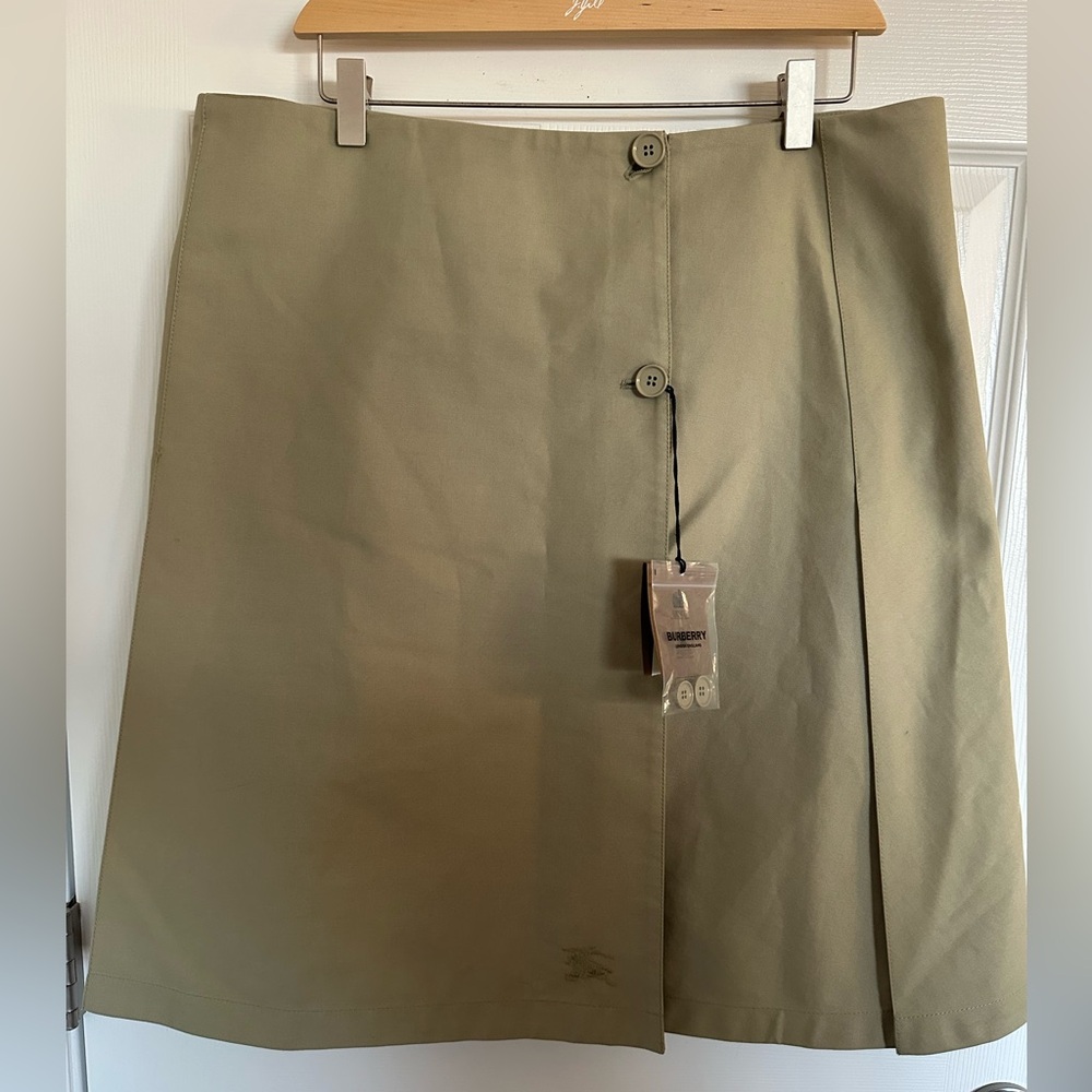Burberry uniform Light Sage called Hunter green by Burberry A-Line Skirt size 10 - Picture 16 of 16